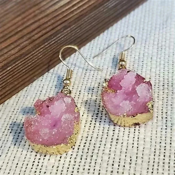 Druzy Agate Teardrop Earrings Gold Plated Pink - Picture 1 of 3